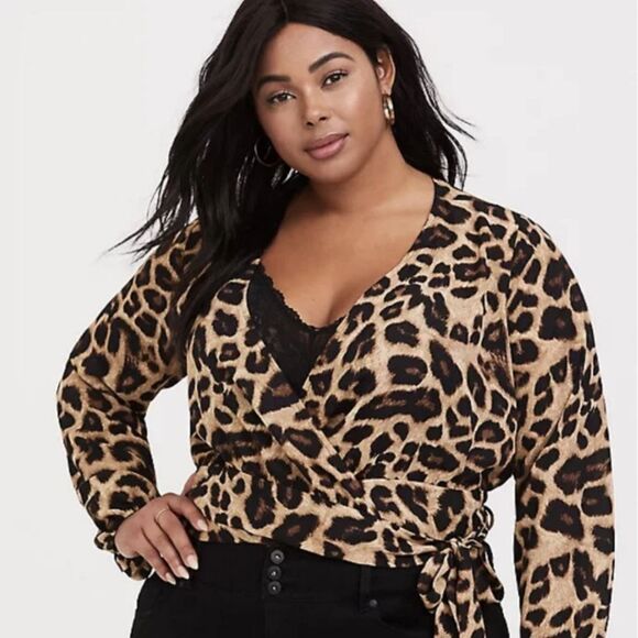 Torrid Leopard Print Wrap Blouse Size 1 1X 14-16 - Picture 1 of 14